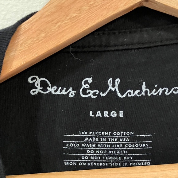 Black DEUS Logo T-Shirt - Picture 4 of 4